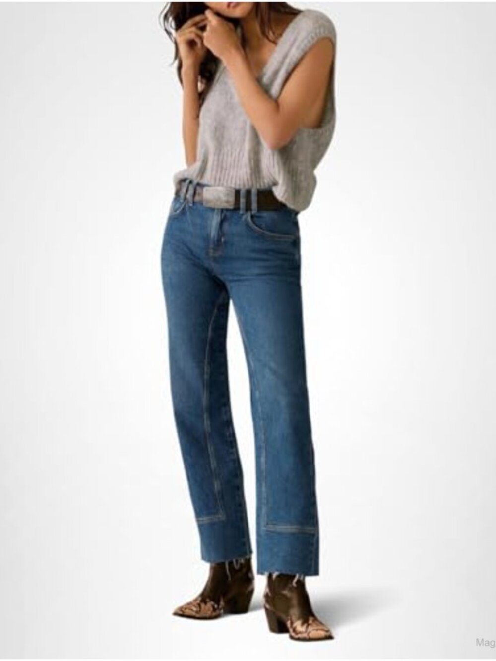 Mid-Rise Straight Leg Jeans Cotton Blend Relaxed Fit